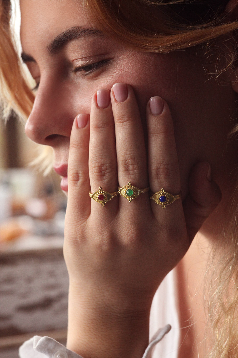 Eye Ring with Gem Stone
