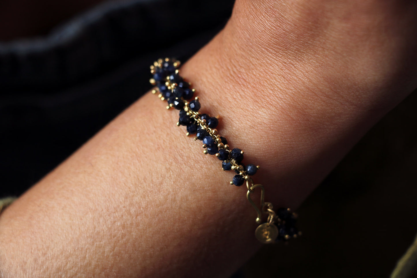 Sapphire Grapes Bracelete