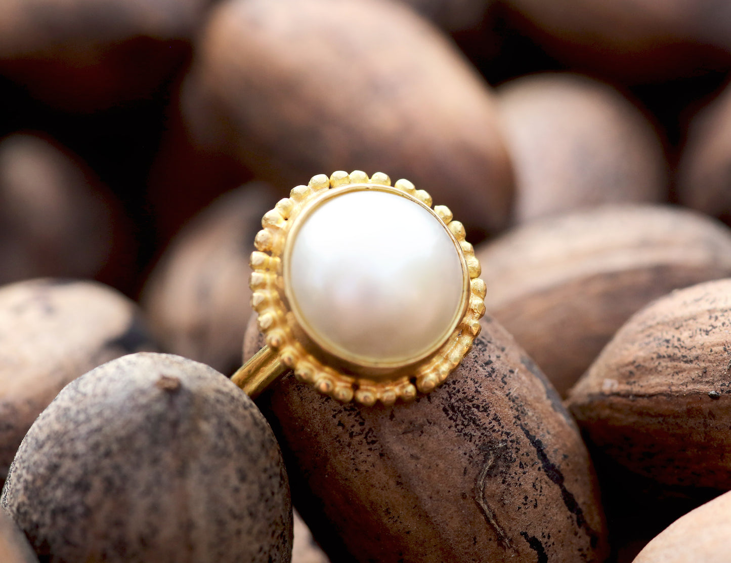 Gold and Pearl Ring
