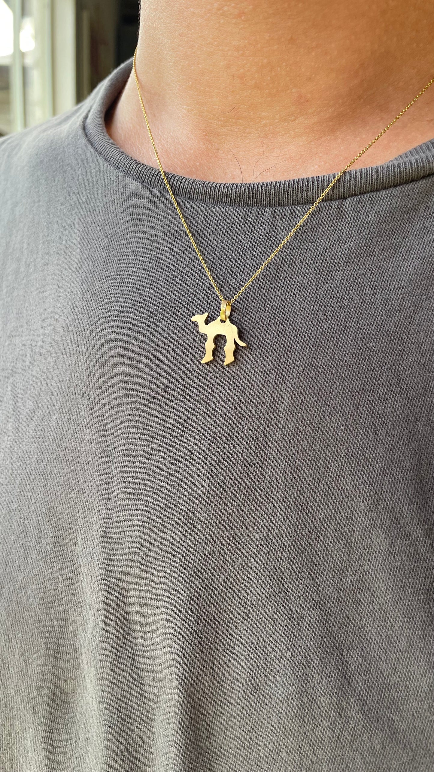 Camel / Chai pendant